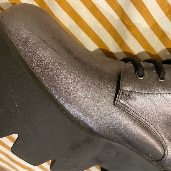 L’intervalle eye catching metallic silver platform boots! UK size 40 - Picture 3 of 5